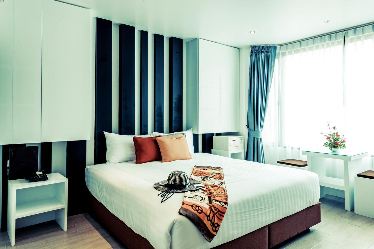 Raha Grand Hotel Patong Bilik gambar